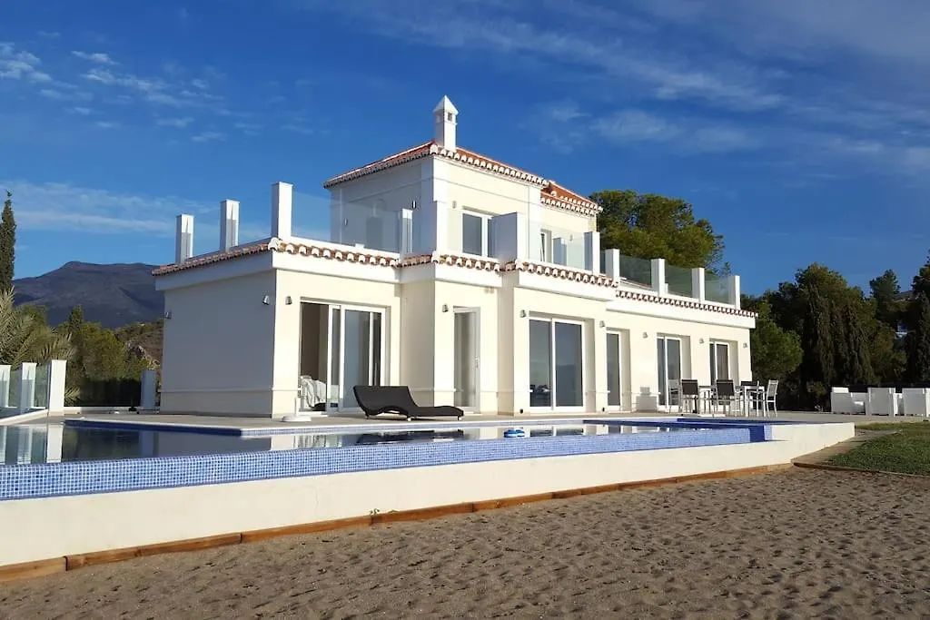 Luxury Villa With 360 Panoramic Views Heated Pool Spa Almuñécar